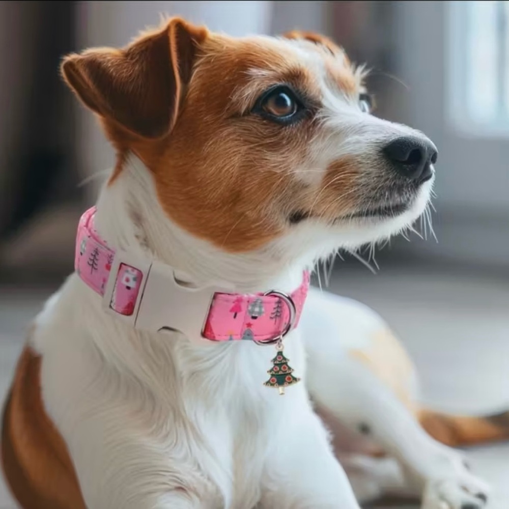 Pink Christmas Tree dog collar with adorable tree charm. Size LARGE - Picture 2 of 4